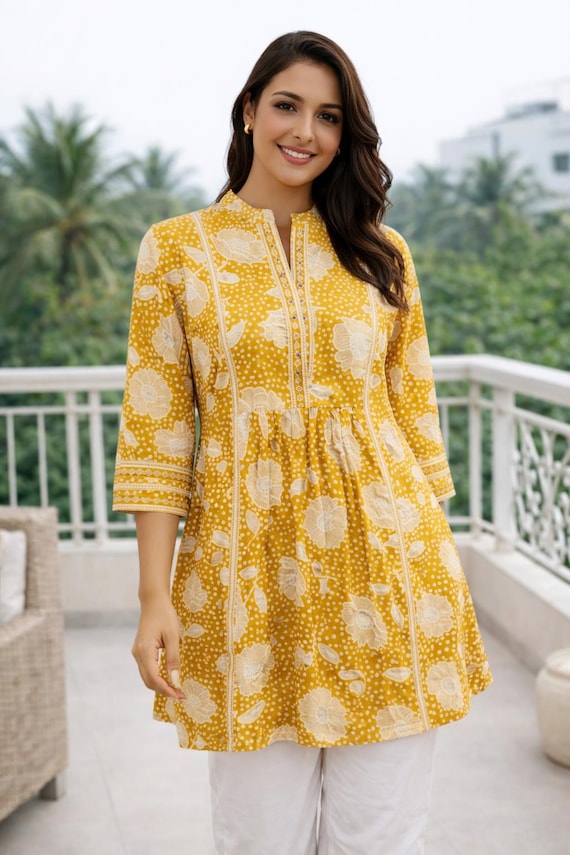 Yellow & White Floral Printed Empire Top - Short Kurta Women