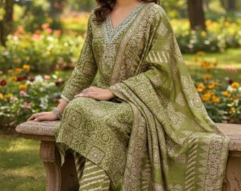 Green Silk Blend Kurta Trouser Dupatta Set | Ethnic Motif Embroidered Indian Outfit | Mehendi Wedding Wear for Women | Indian Guest Outfit