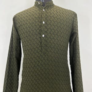 Indian Festive/Party Wear For Men - Pure Cotton Chikankari Green Kurta With Pyjama For Men -Men&#39;s Indian Ethnic Wear - Mehendi Kurta Set Men