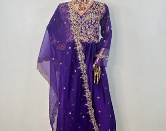 Conjunto de kurta y pantalón para fiesta india: kurta de seda estilo imperio con bordado morado, pantalón y dupatta, conjunto de salwar kameez pakistaní.