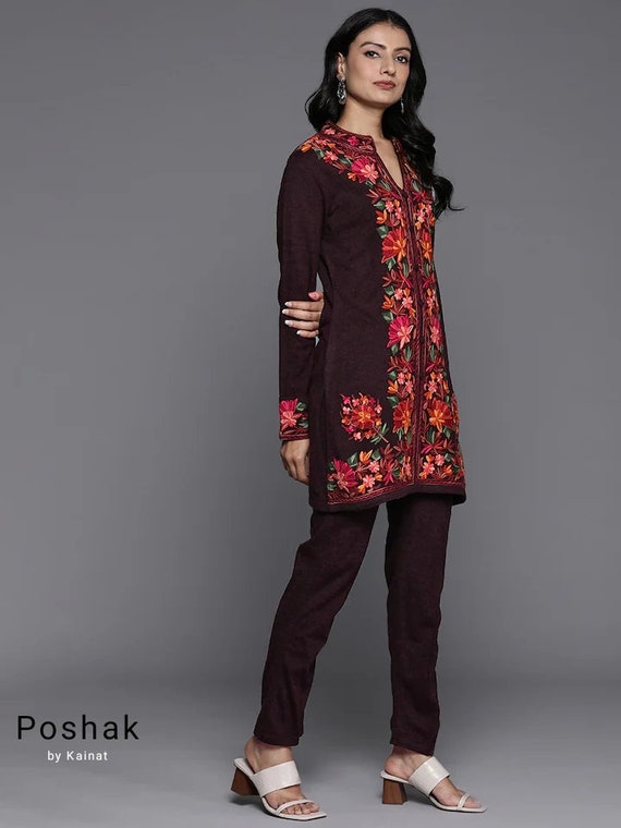 INDIGO BLUE COLOR STYLISH WOOLEN KURTI WITH DETACHABLE JACKET FOR WOME –  www.soosi.co.in