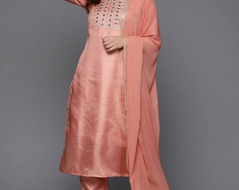 Ensembles kurta pour tenues de fête/de fête indiennes - Kurta brodé en soie pêche avec palazzo et dupatta - Ensemble Salwar Kameez - Tenues indiennes grande taille Kurta