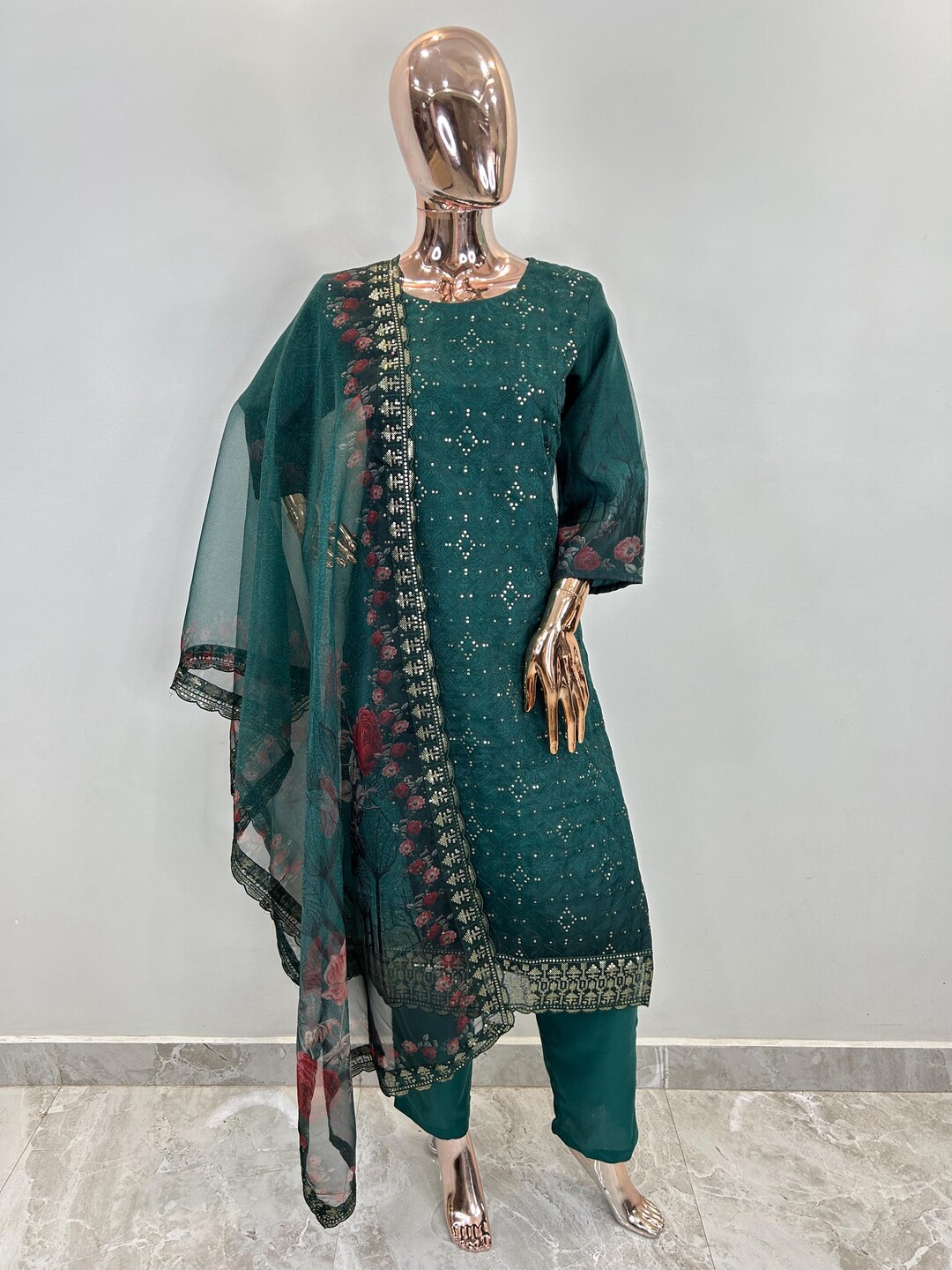 Women Green Silk Blend Kurta and Palazzo Set