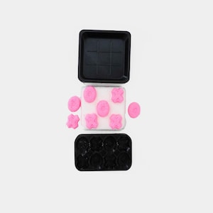 Hybrid XOXO / Tic Tac Toe Board Game Bath Bomb Mold Easy to Use Bath Bomb Mold 3d Printed Bath Bomb Mold PETG Plastic Mold Sturdy Craft Mold