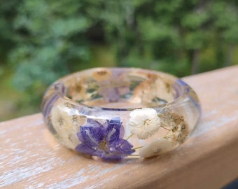 Summer handmade Bracelet Jewelery with Real Flowers Inside Gift for Her for Mom Flower Motive Bangle Unique Jewelry