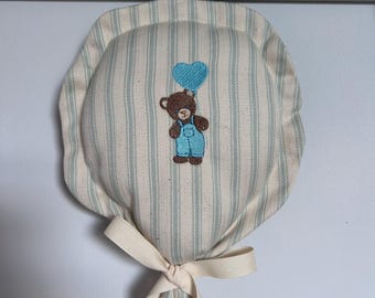 Fabric Balloon Wall Decor, Embroidered Nursery Balloon , Baby Room Wall Hanging, Fabric Balloon, Baby Shower Gift, Teddy Embroidery