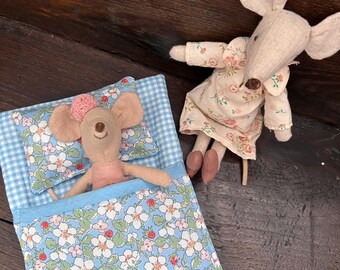 Liberty Fabric Sleeping Bag for Maileg Mouse. Sylvanians. 18.5 cms by 13 cms.