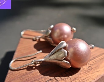 Forged earrings made of sterling silver 925 with two super beautiful Akoya cultured pearls in PINK <3