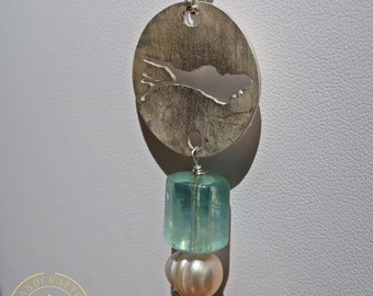 Fantastically beautiful pendant in Lake Constance look with aquamarine and freshwater pearl / Master jewelry / Water stone / Precious / Unique