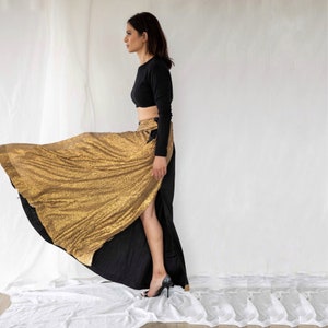 Long skirt golden sale