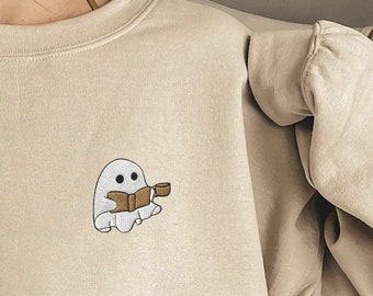 Sudadera con fantasma leyendo bordado, camiseta para amantes de los libros de Halloween