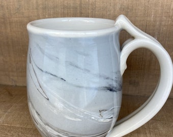 Handmade Stoneware Coffee Mug: Marbled Glaze, Ergonomic Handle (14-16 oz)
