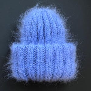 Chunky Mohair Beanie - Frauen Wintermütze in Himmel Farbe