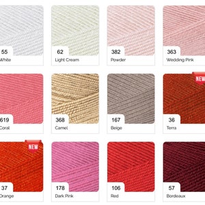 Puede incluir: Una carta de colores de muestras de hilo en varios tonos de blanco, crema, rosa, coral, beige, rojo, naranja y marr&oacute;n. El hilo est&aacute; dispuesto en una cuadr&iacute;cula de nueve cuadrados con el n&uacute;mero de color y el nombre impresos debajo de cada muestra.