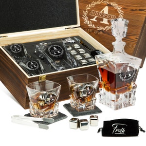 Personalized Whiskey Decanter & Stones Set - Customized Gift for Men, Father - Decanter, 2 Glasses, 8 Cubes, Coasters, Tongs in Wooden Box