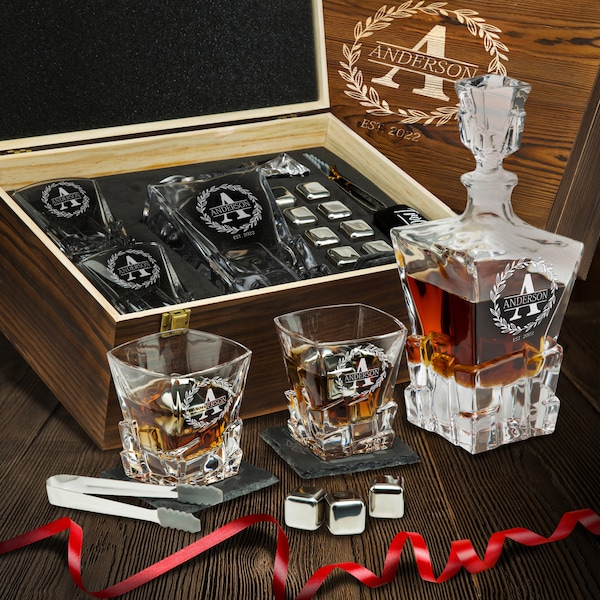 Personalized Whiskey Decanter Gift Set for Men – Custom Housewarming, Wedding, Birthday, Anniversary, Retirement and Groomsmen Barware Gift