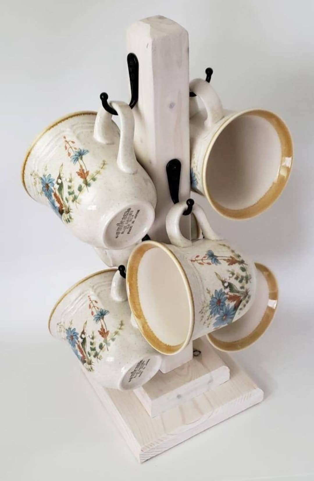 Coffee Mug Holder - Early American