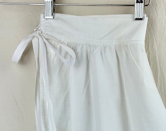 Vintage Undergarment – Antique Victorian Drawers in White Cotton