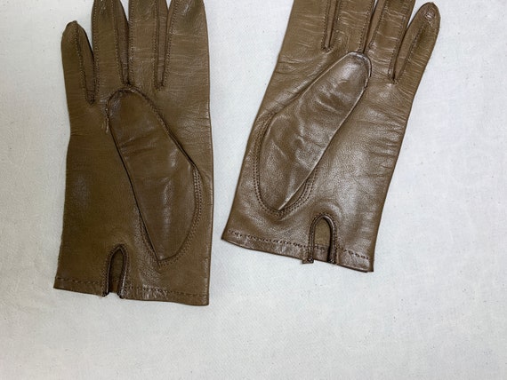 Vintage Accessory / Gloves - Driving Gloves in Br… - image 7