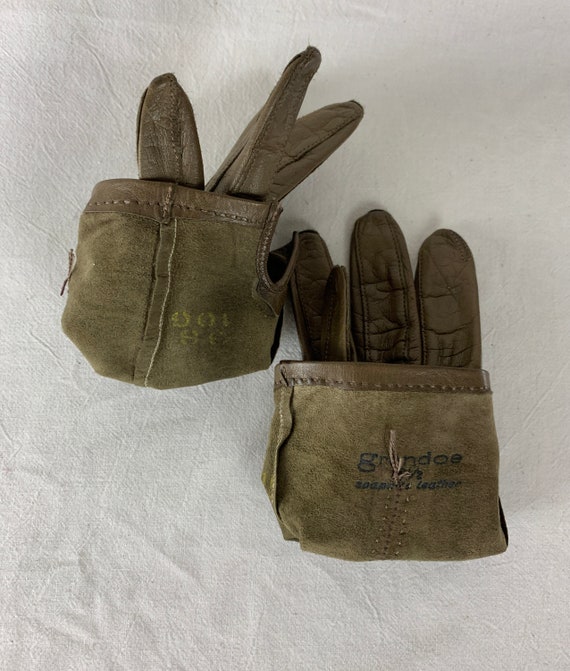 Vintage Accessory / Gloves - Driving Gloves in Br… - image 9