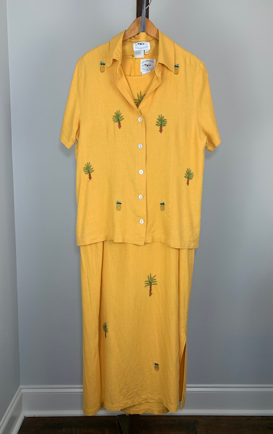 Vintage Set Maxi Dress & Buttonup Shirt Coord Set in Goldenyellow