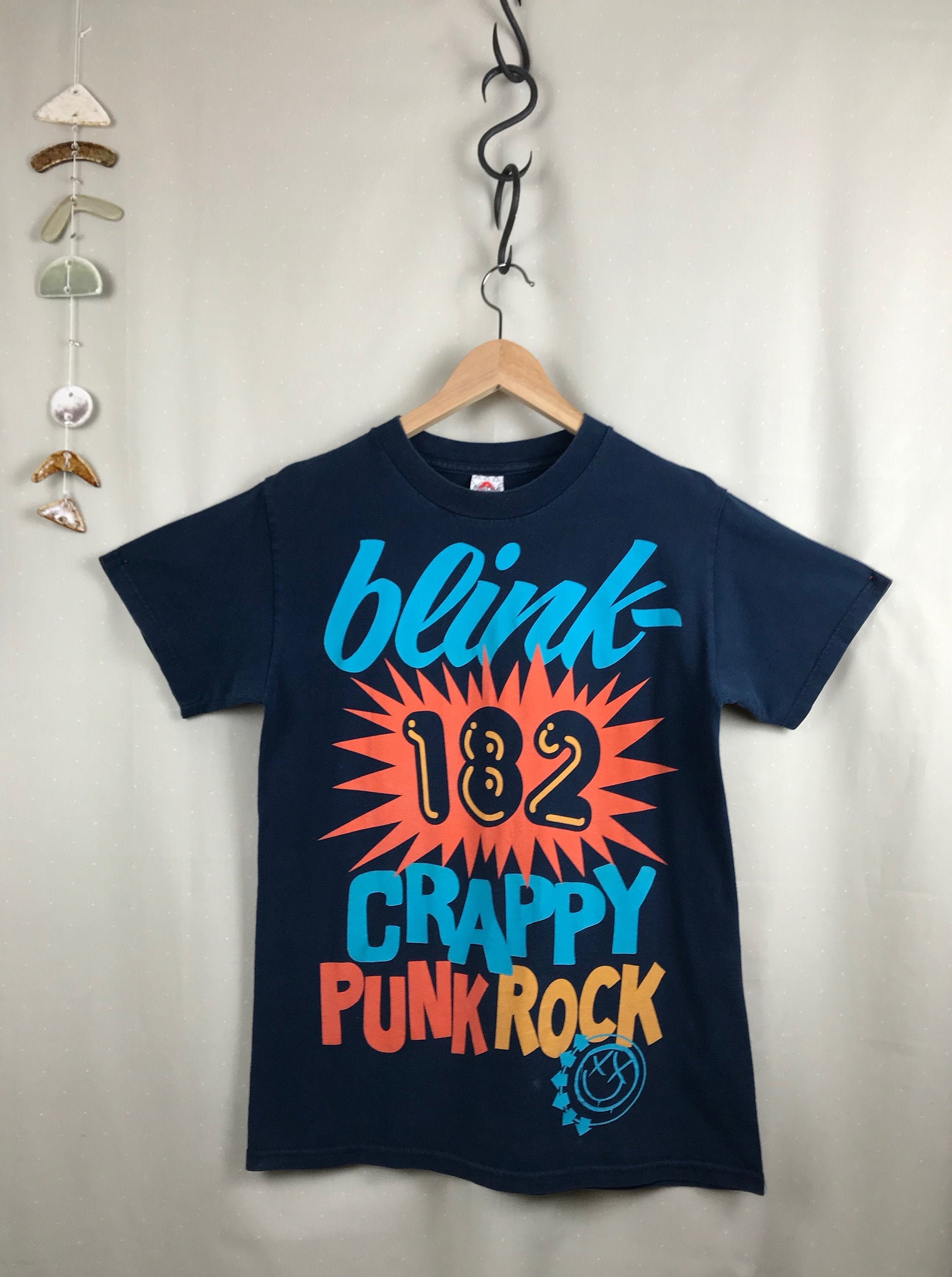 Vintage Tee Blink 182 Crappy Punk Rock Band Shirt
