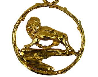 Zodiac Leo 18K Yellow Gold Lion Charm Pendant