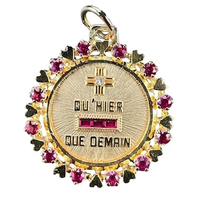 Vintage French Augis Plus Qu’Hier Heart Halo 18K Yellow Gold Love Medal Pendant