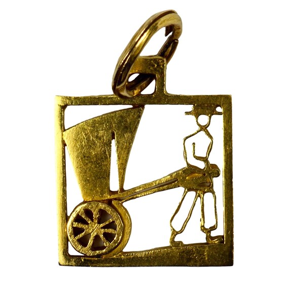 vintage 18k rickshaw charm - Gem