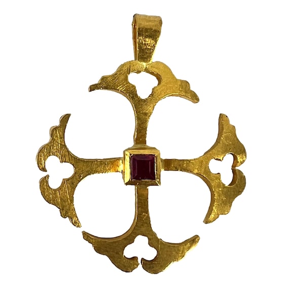 Ciondolo a croce in oro giallo 24K con rubino Italia