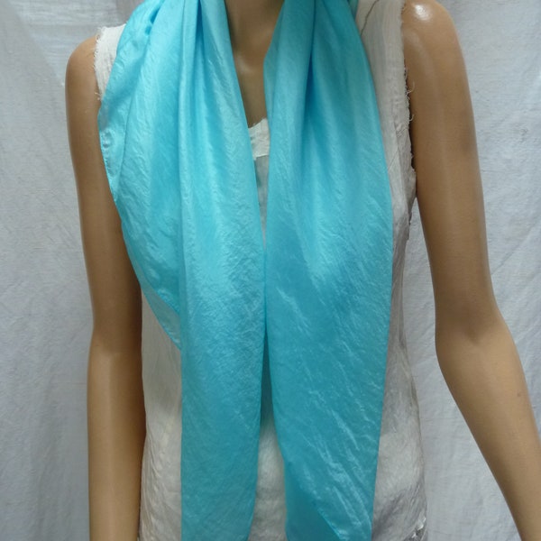 Foulard en soie « bleu glace », bleu clair, uni, foulard, foulard en soie, foulard en soie