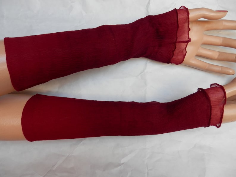Arm warmers made of crinkle silk, cherry red and burgundy image 6