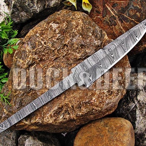 9&quot; long custom handmade Damascus steel blank blade hunting knife blank blade..PTP6