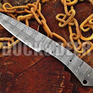 9.5&quot; long custom hand made Damascus steel blank blade hunting knife blank blade..YR121