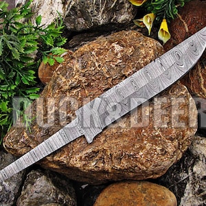 9.75&quot; long custom handmade Damascus steel blank blade hunting knife blank blade. P5