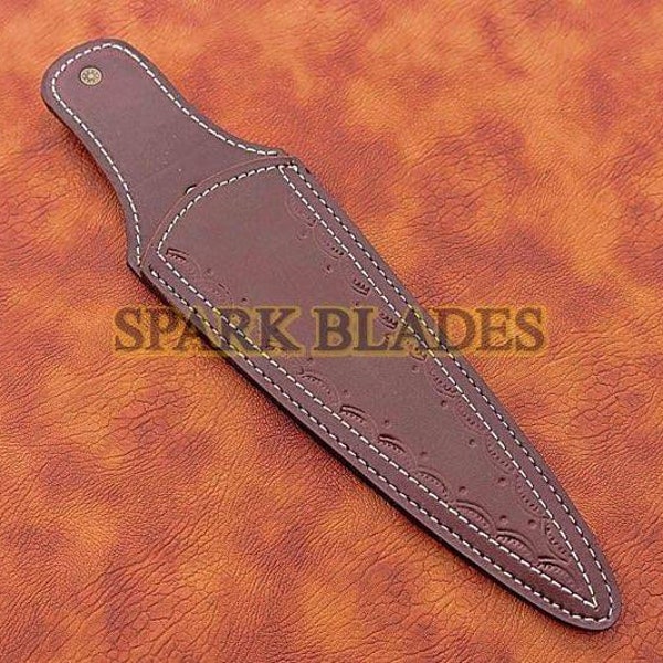 Gaine en cuir faite à la main de 30,5 cm de long pour un couteau de poignard à lame de coupe jusqu'à 17,8 cm. Utilisation verticale.