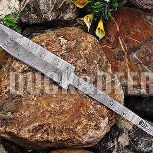 9&quot; long custom handmade Damascus steel blank blade hunting knife blank blade..PTP8