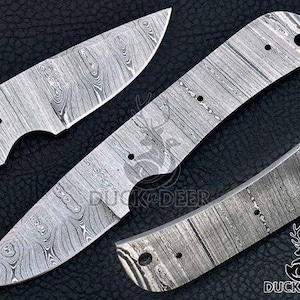 7.5&quot; long custom hand made Damascus steel blank blade hunting knife blank blade..