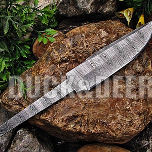 8.5&quot; long custom handmade Damascus steel blank blade hunting knife blank blade..PTP17