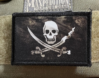 Toppa Tattica 3D PVC Jolly Roger, Bandiera Pirata Calico Jack, 7,5x5 Cm, Con Velcro, Fosforescente