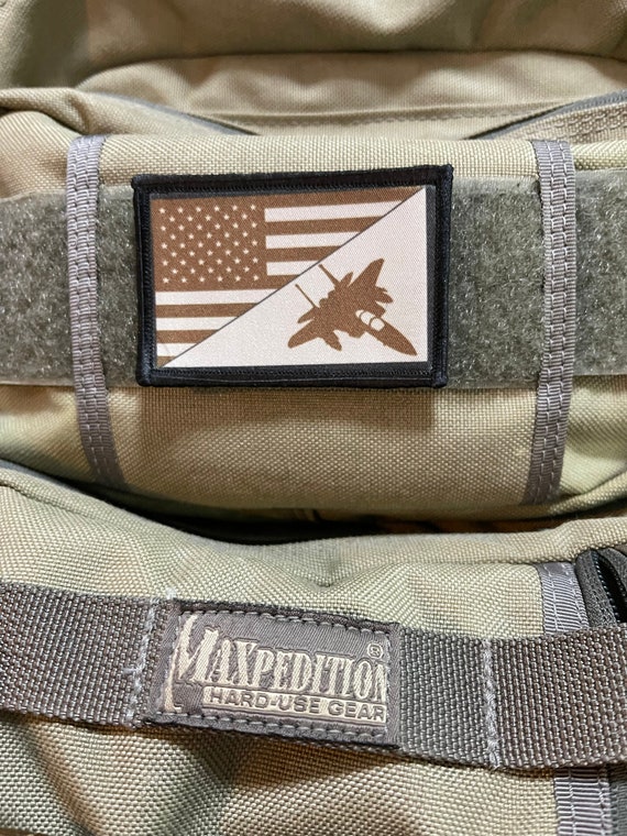 控えめな F15 イーグル米国旗士気パッチ - フックとループ 2x3 インチ