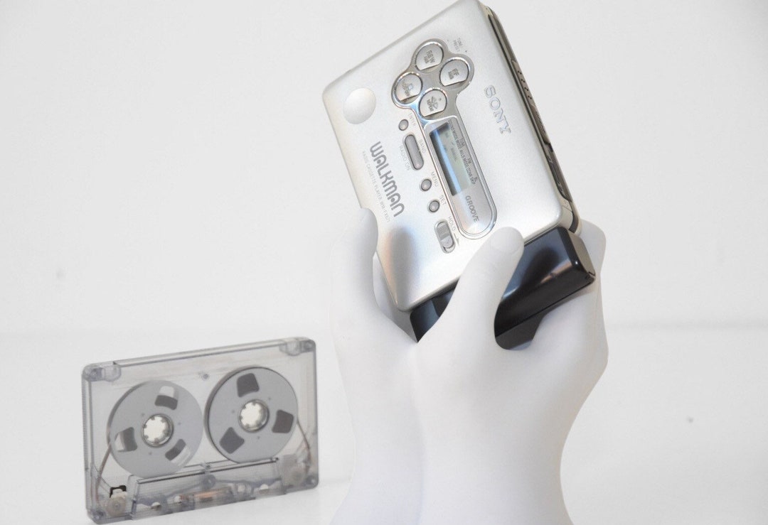 SONY WM-FX700 Walkman Cassette Player, EX Silver ! Working !