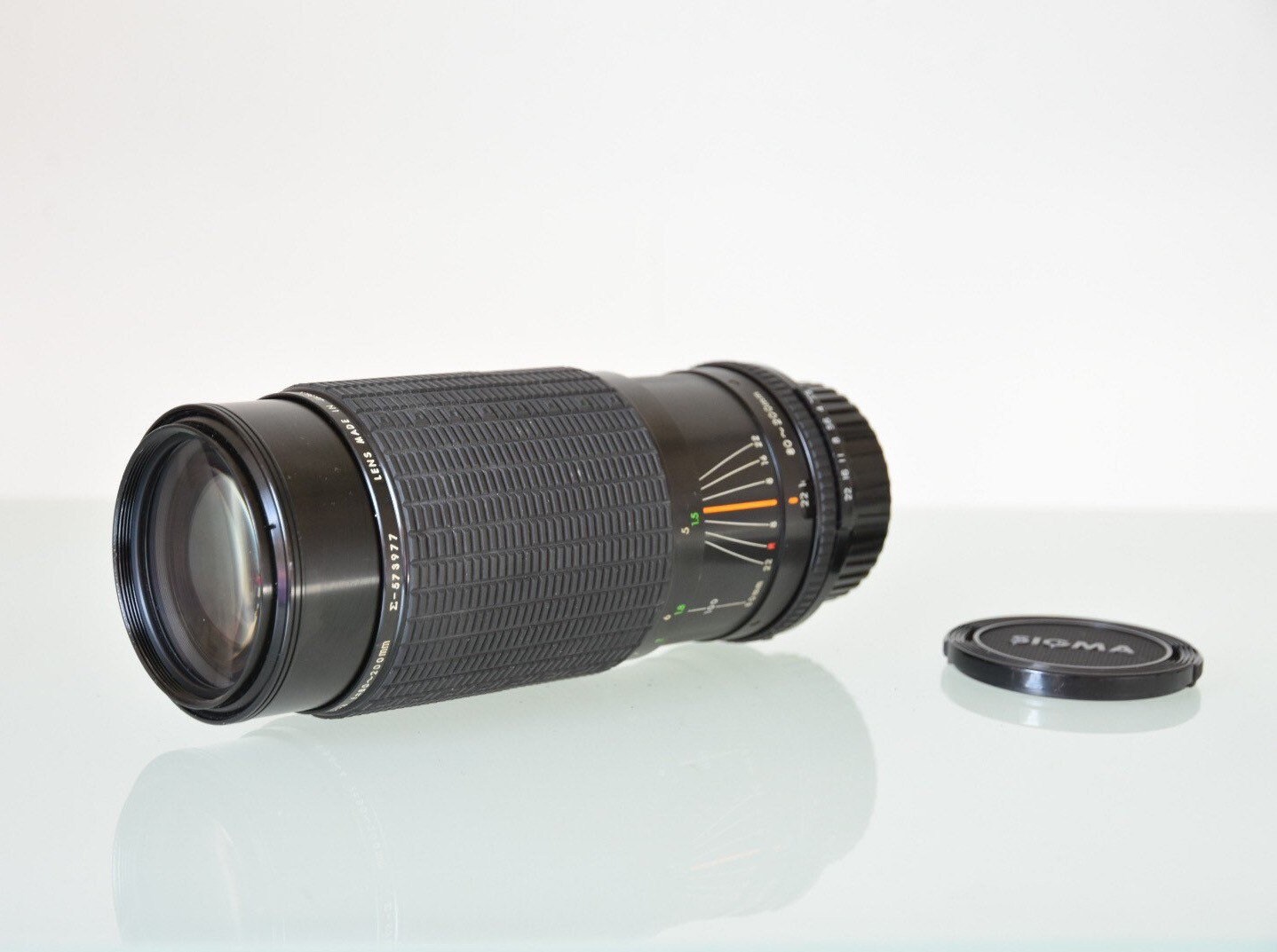 【美品】シグマZOOM LENS 80-200mm ⭐️オールドな望遠レンズ⭐️ お手軽望遠ズーム Sigma Zoom 80-200mm F4.5-5.6 - 迷レンズ探訪