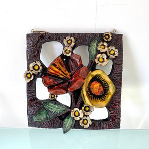 Mid Century vintage wall decoration with flowers wall plate 1960s