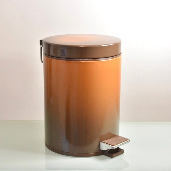 Brabantia vintage 70s trash can with pedal in brown color