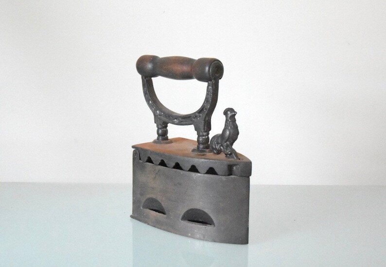 Vintage Cast Iron Sad Coal Fired Clothes Press Iron With Rooster Latch Collect Made in Czechoslovakia