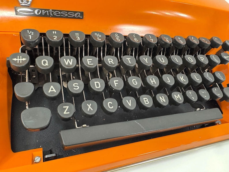 Adler Contessa Deluxe, Typewriter Revised - Working + New Ribbon Circa ...