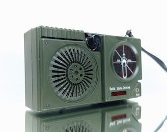 Lee Sonic ミリタリースタイル AMトランジスタラジオ