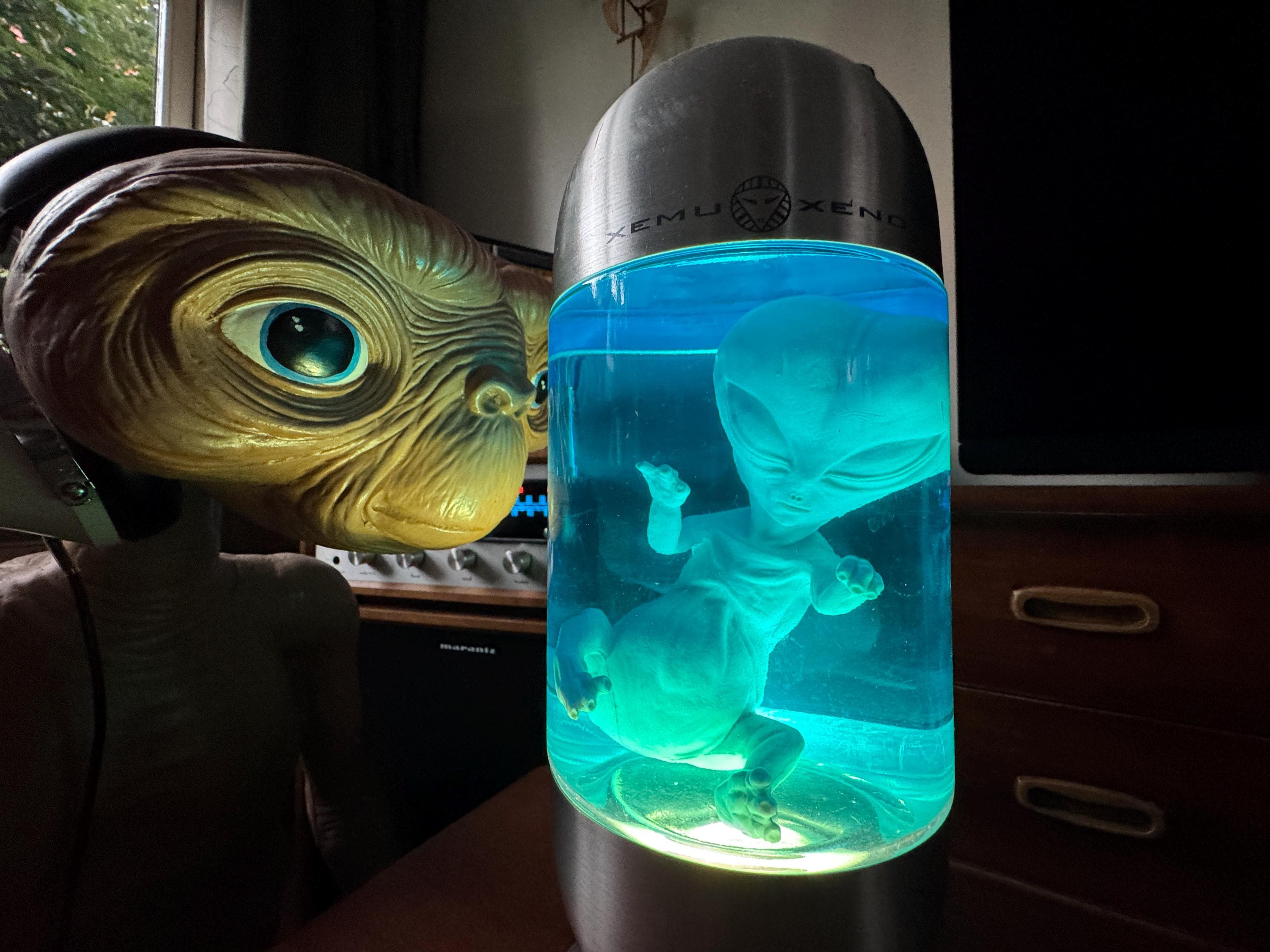 Xemu Xeno Alien Lamp Embryo Space Alien Lamp UFO - Etsy Israel
