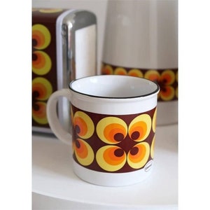 Vintage coffee cup, retro, ceramic, tea/coffee mug, 250 ml, geel